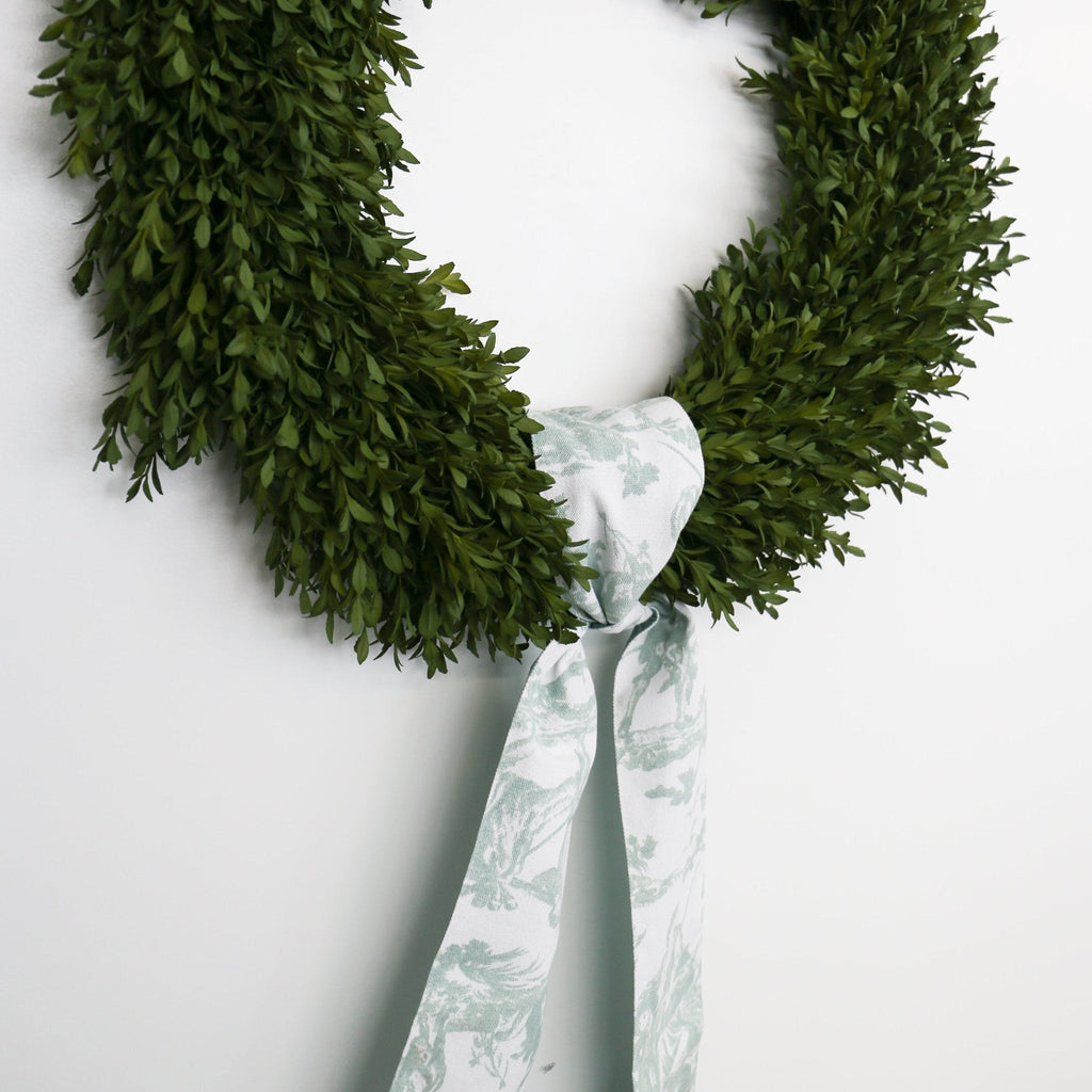 Canvas Celadon & White Toile Wreath Sash
