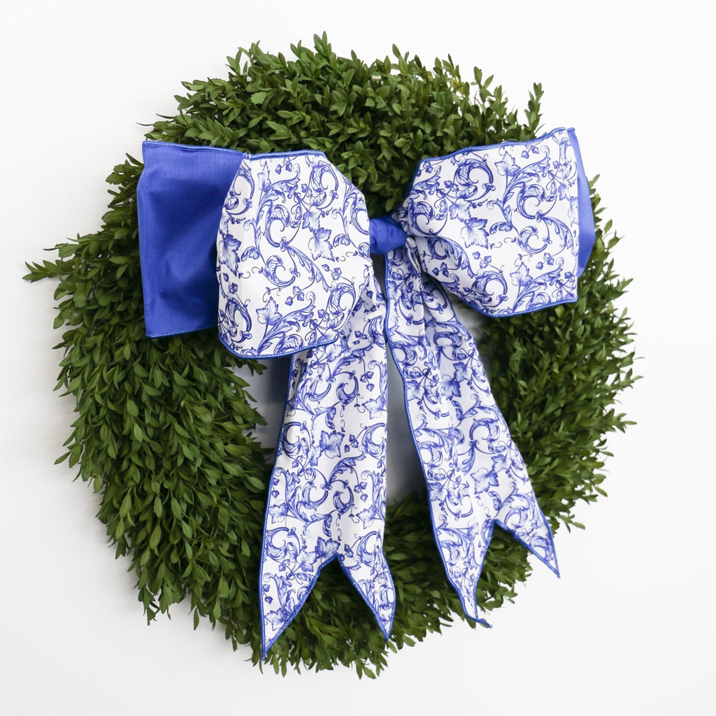 6" X 18" Taffeta Blue and White Acanthus Scroll Chinoiserie